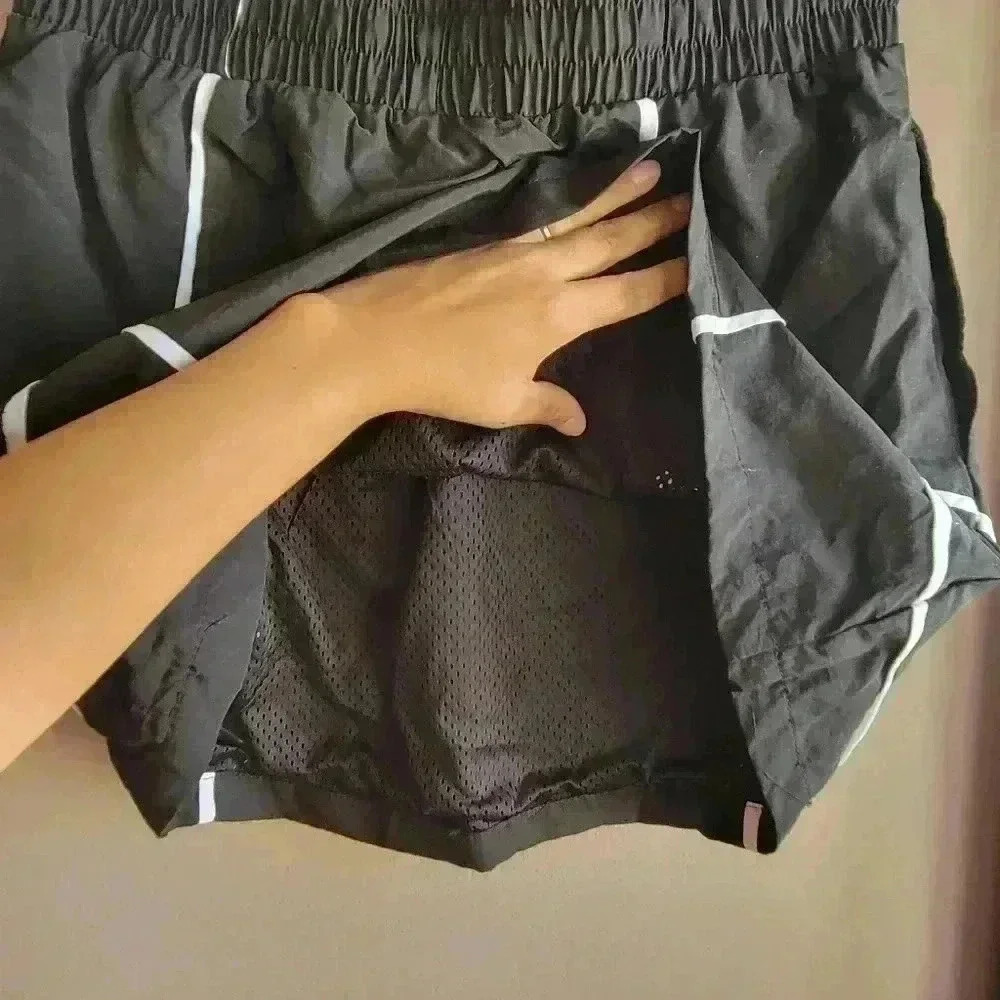 Forever 21 Black/White Stripes Skirt MINI Size Medium Elastic Waist Pockets NWT - Picture 6 of 10